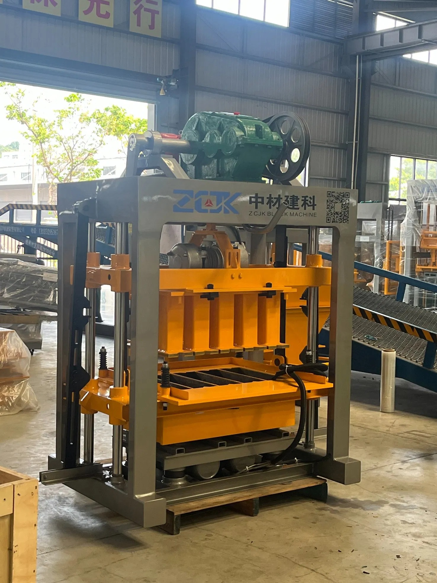 Automatic Brick Making Machine PLC Engine Hollow Block Making Machine